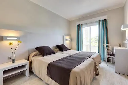 Aparthotel Playa Garden Selection & Playa de Muro (Mallorca)